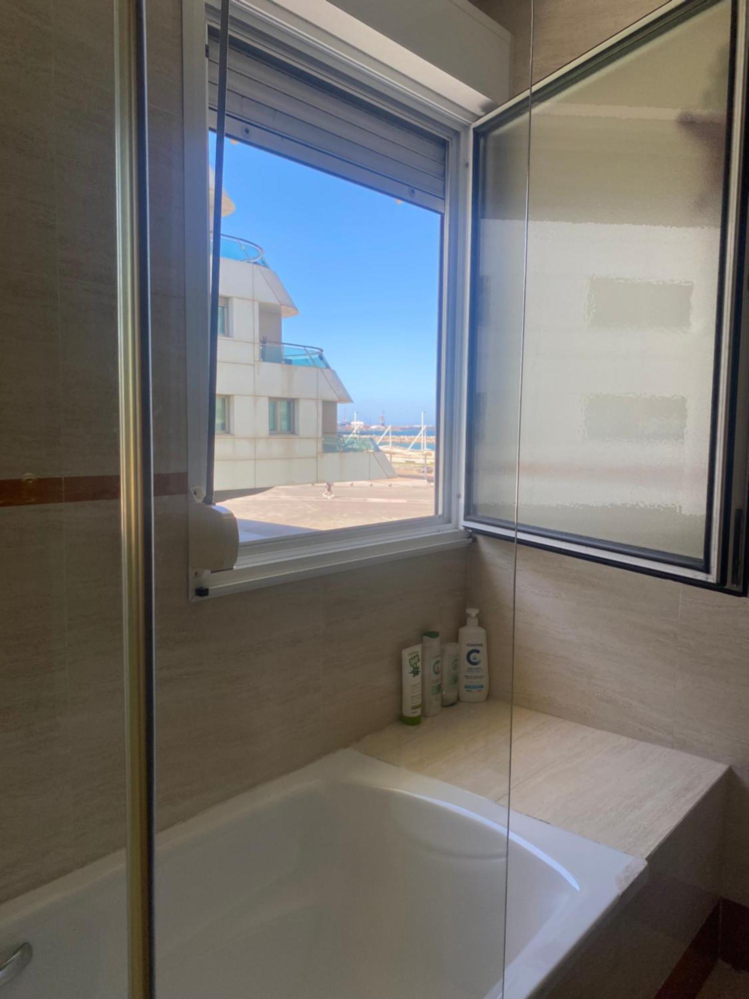 Poniente Beach Gijon Luaran gambar
